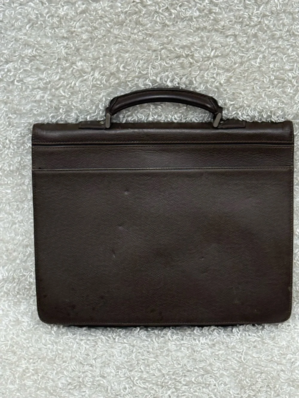 Louis Vuitton Taiga Neo Robusto Briefcase